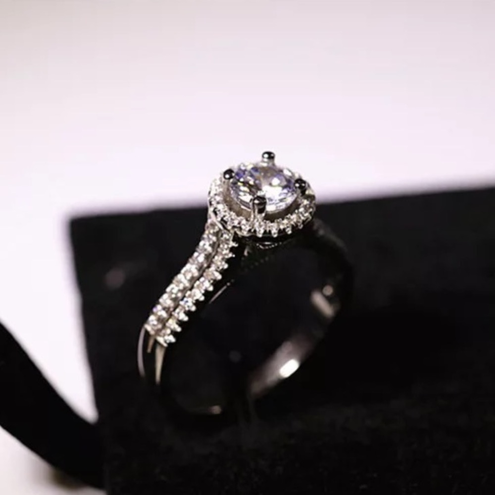 The Grandeur Petite Heiress Halo Engagement Ring